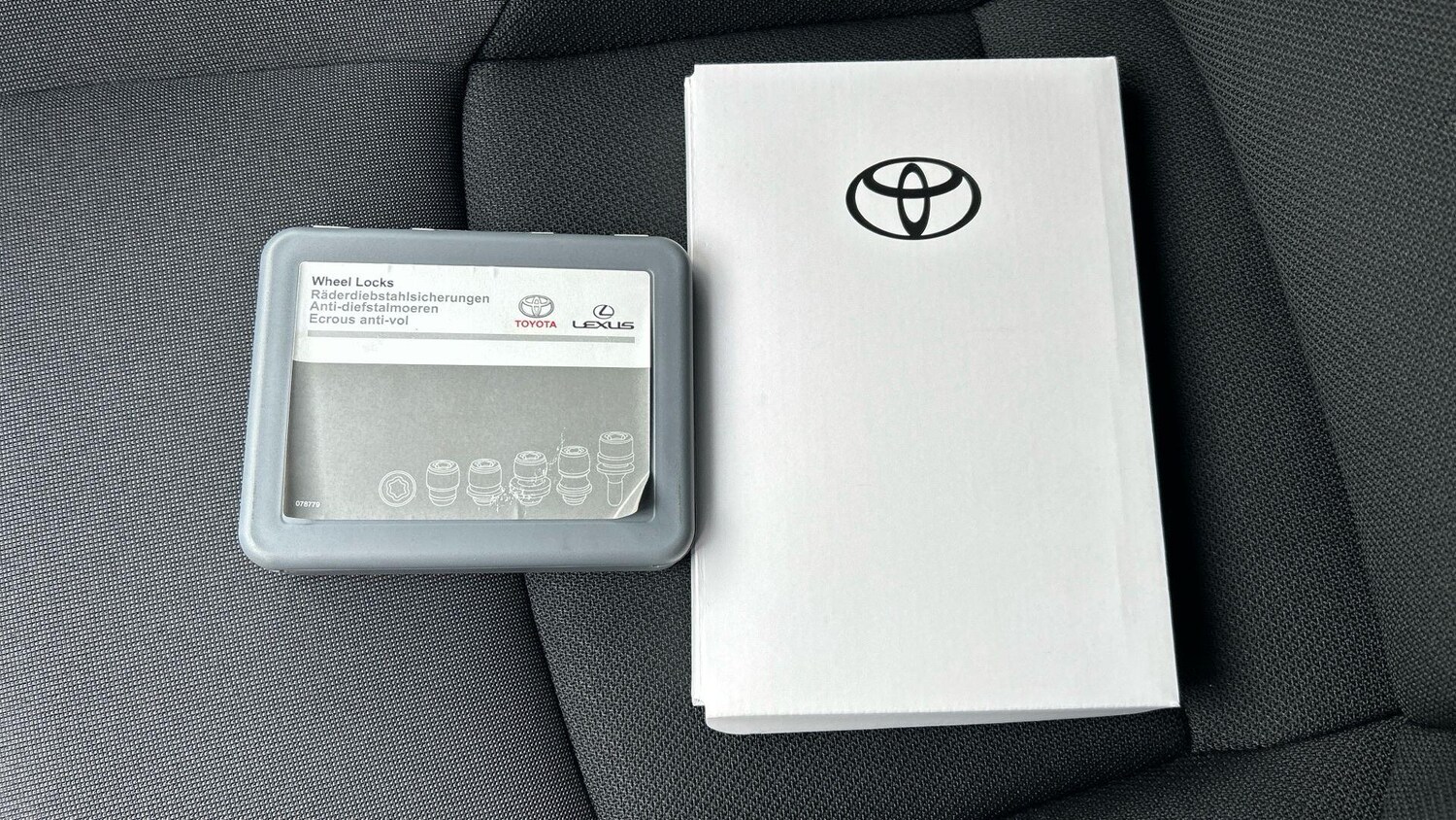 Used Toyota C-HR for sale - 77625754: Photo 45