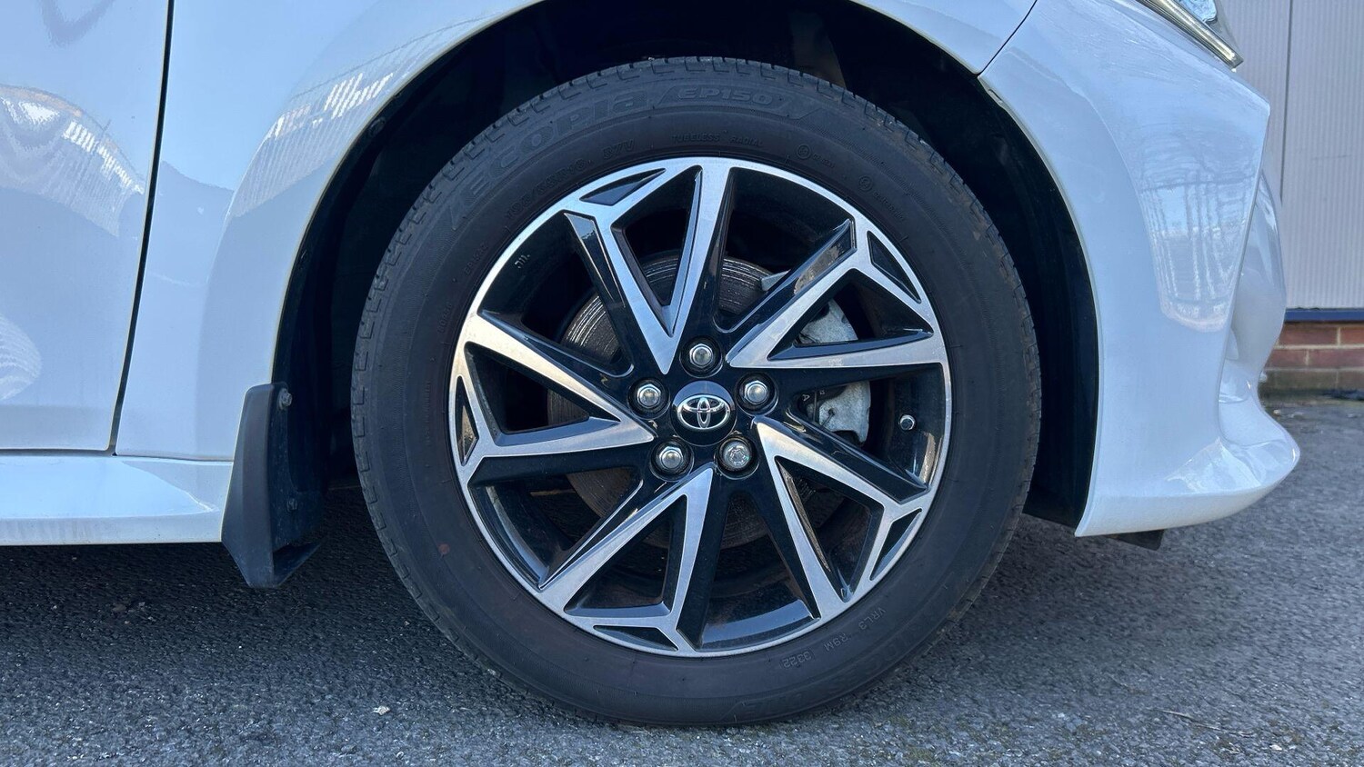 Used Toyota Yaris 2022 for sale - 77939425: Photo 19