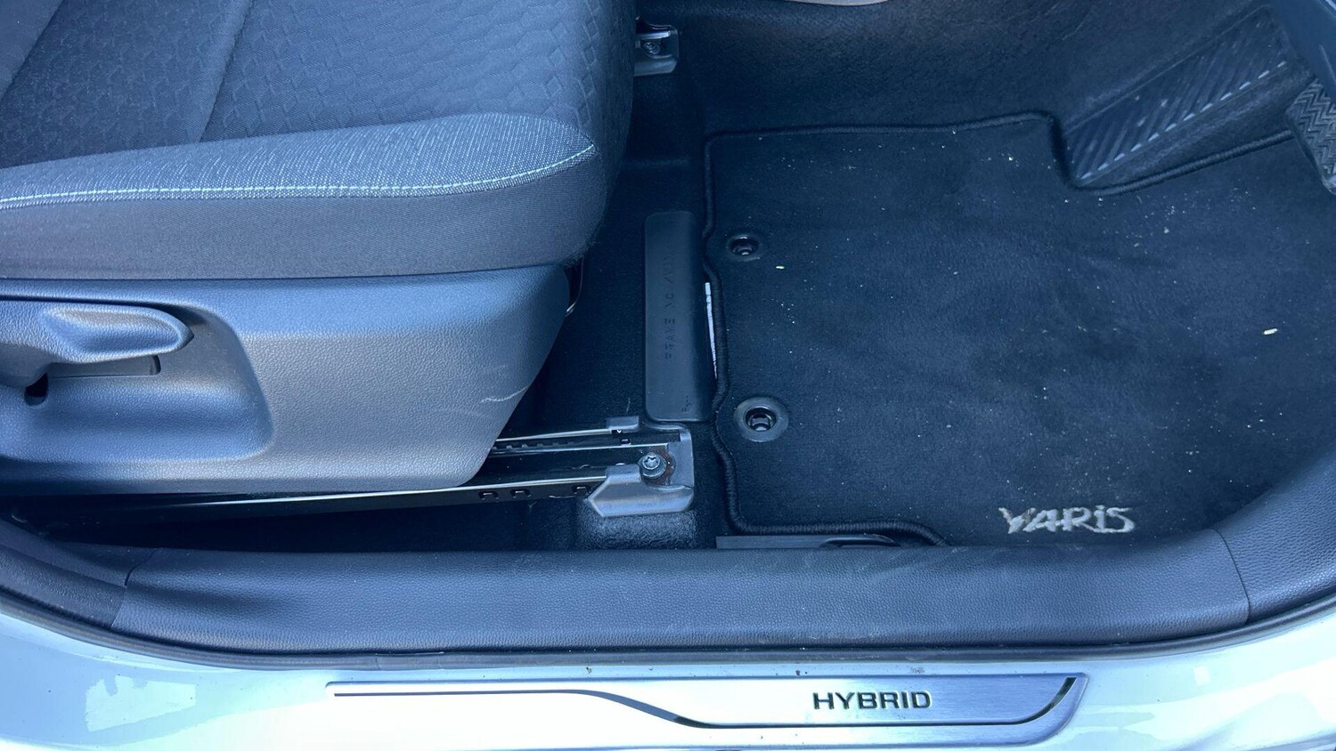 Used Toyota Yaris 2022 for sale - 77939425: Photo 35