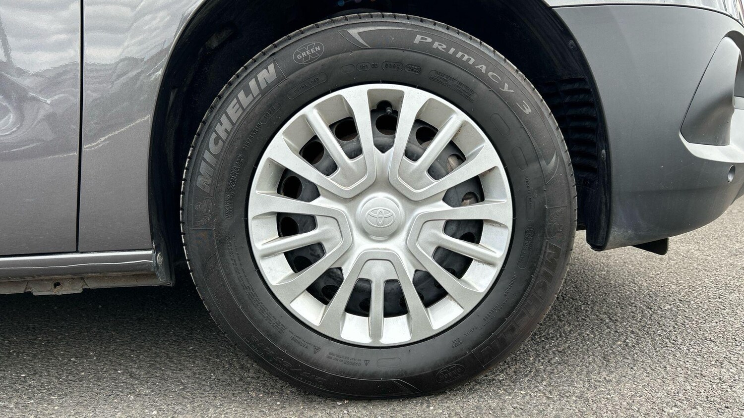 Vehicle 21
