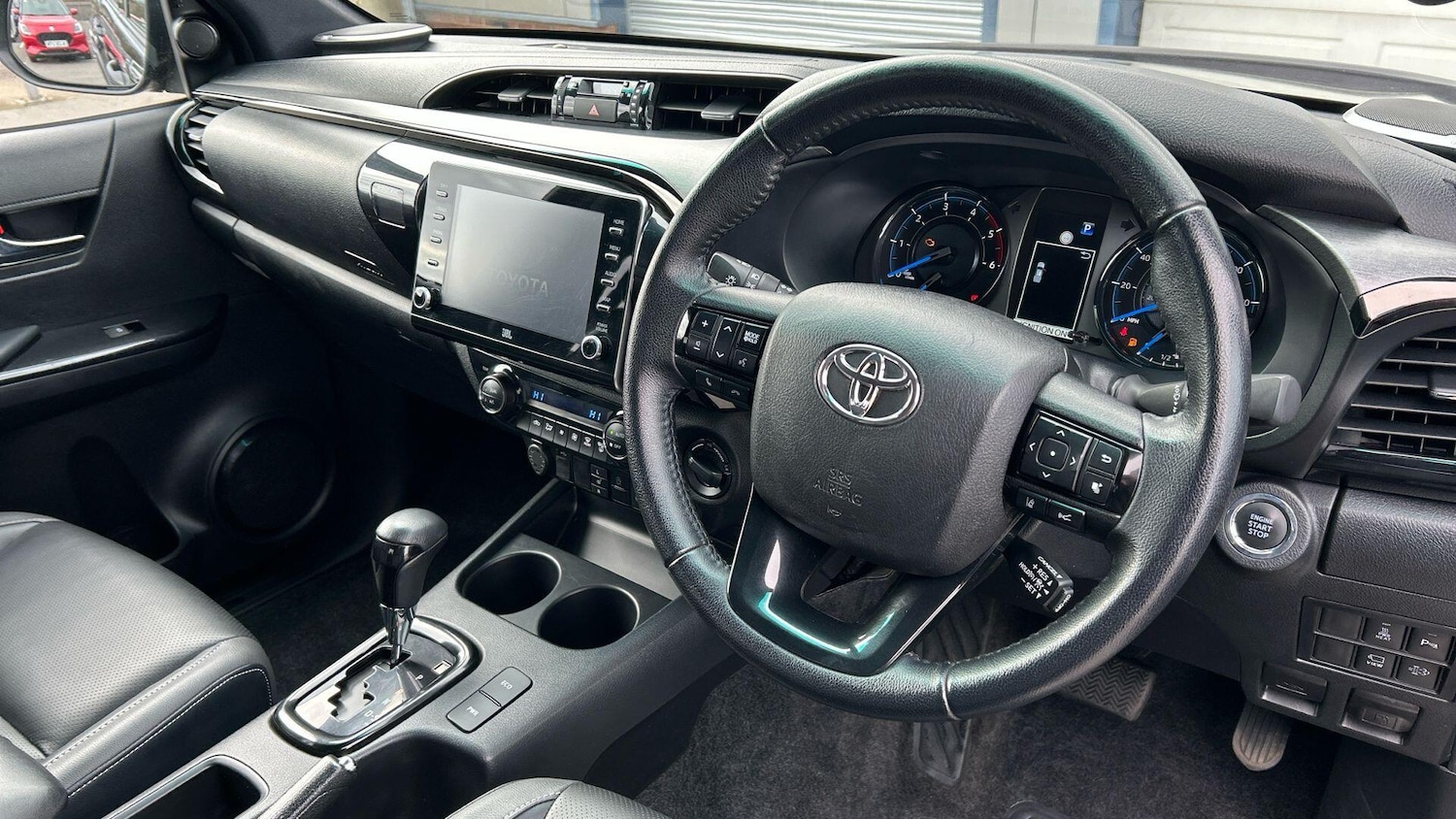 Used Toyota Hilux 2022 for sale - 77705329: Photo 10