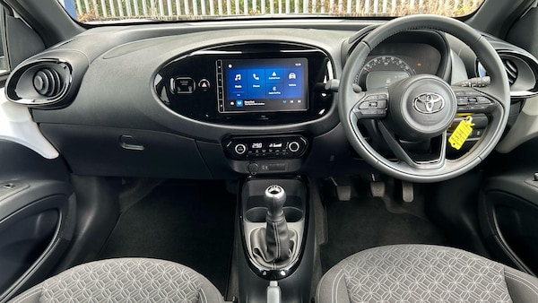 Used Toyota Aygo X 2024 for sale - 76059201: Photo 11
