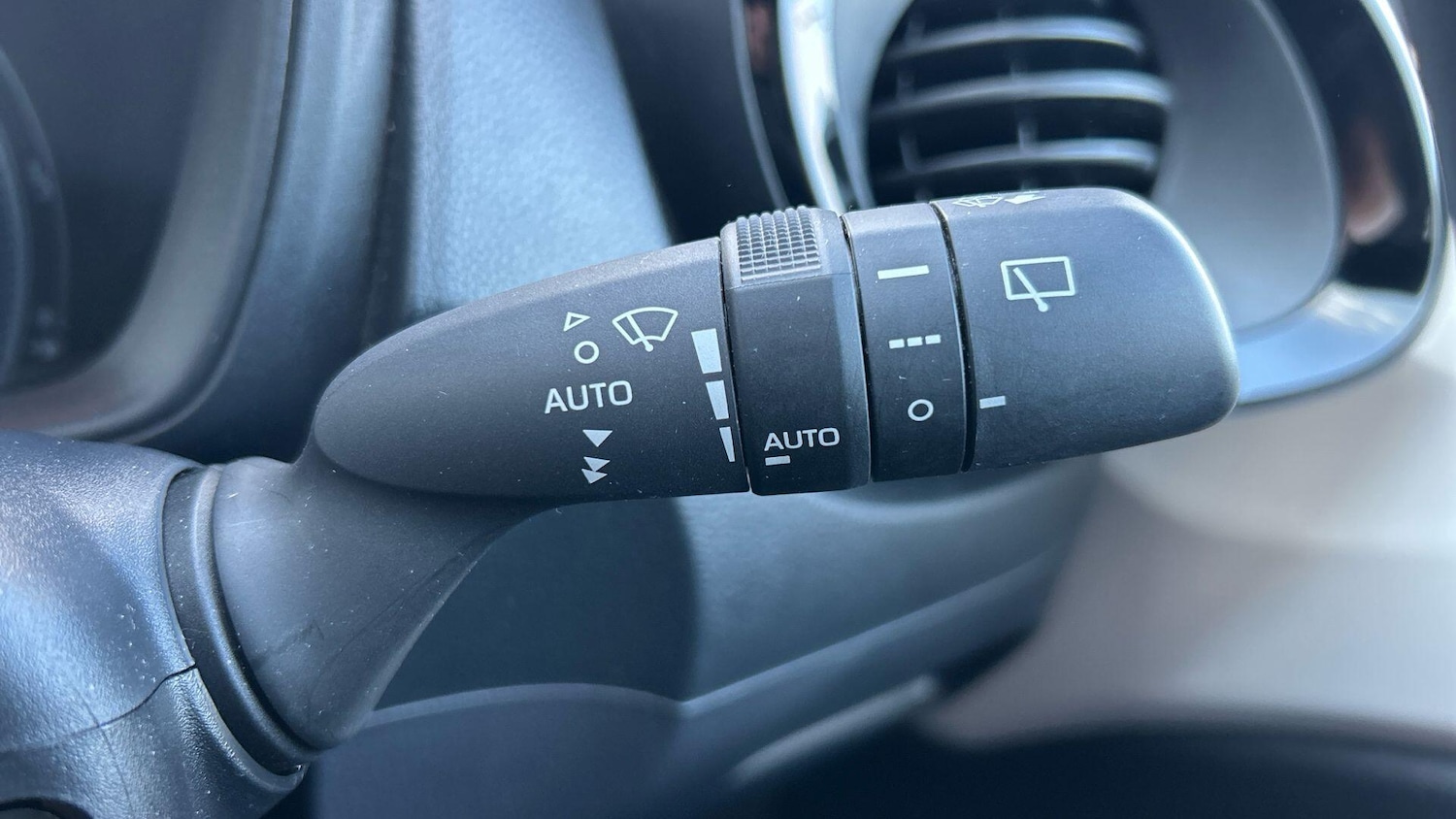 Used Toyota Aygo X for sale - 77753864: Photo 32