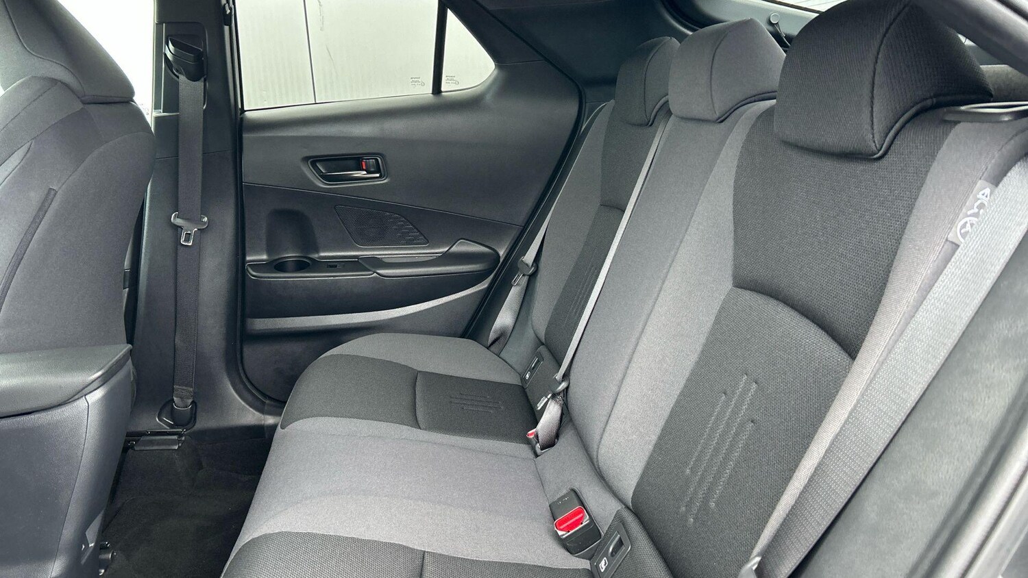 Used Toyota C-HR 2025 for sale - 77646711: Photo 17