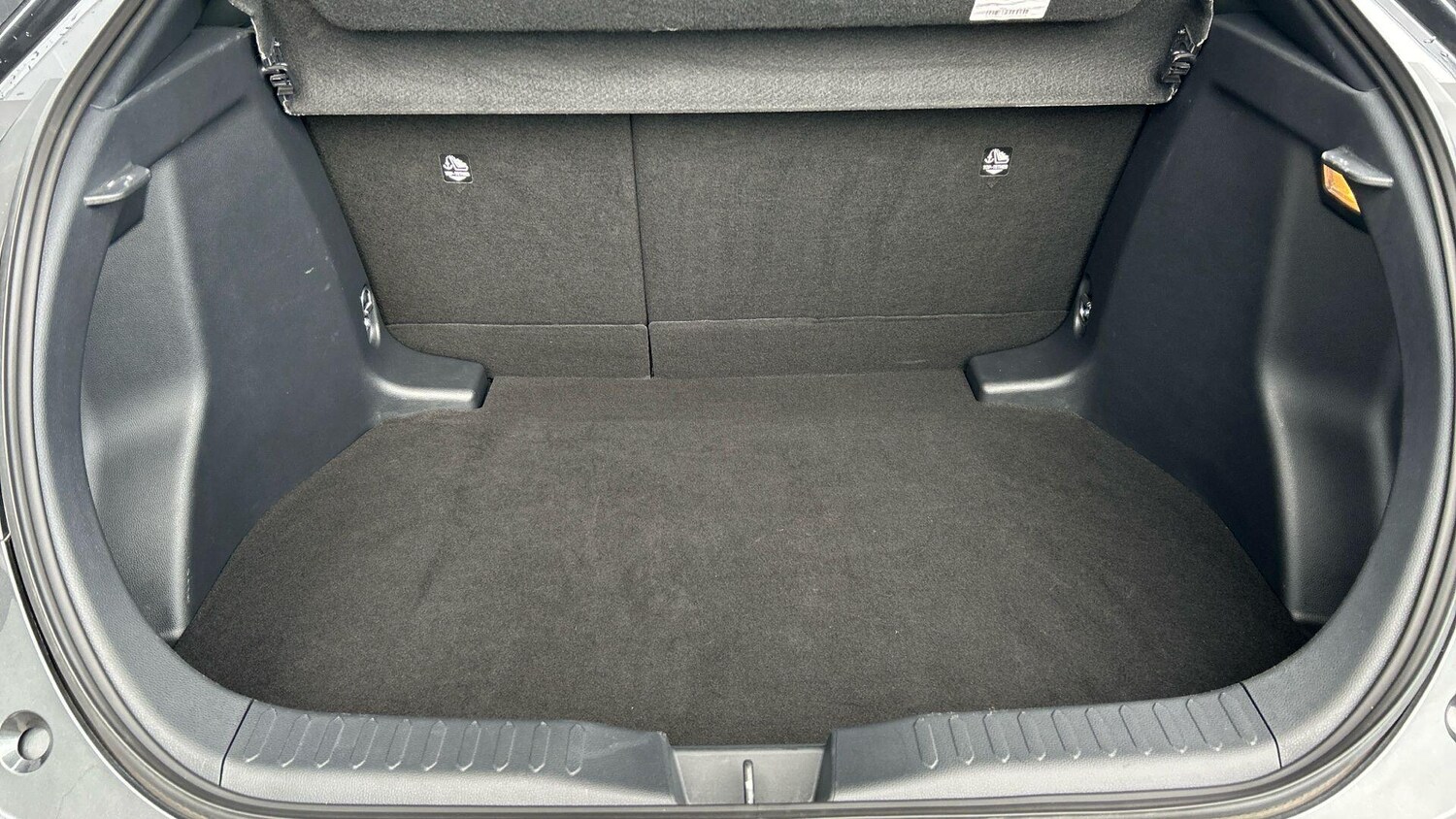 Used Toyota C-HR 2025 for sale - 77646711: Photo 18