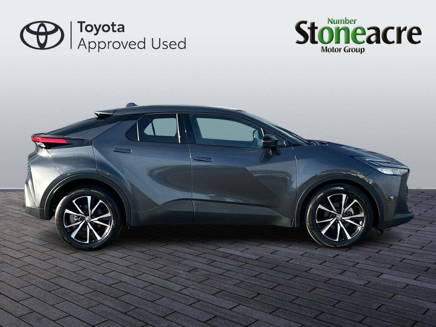 Used Toyota C-HR 2025 for sale - 77646711: Photo 2
