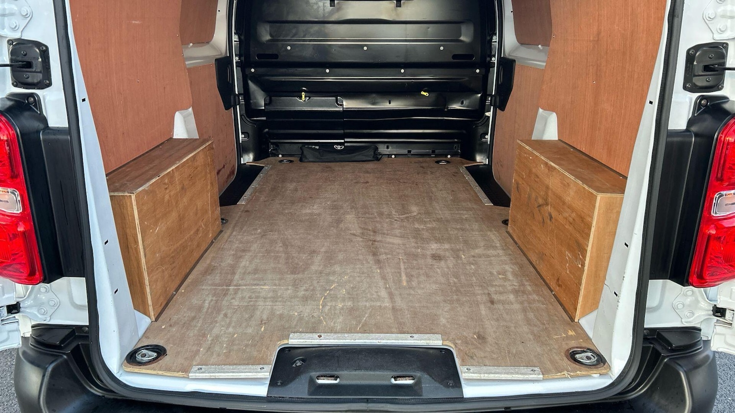 Used Toyota ProAce 2023 for sale - 77633571: Photo 18