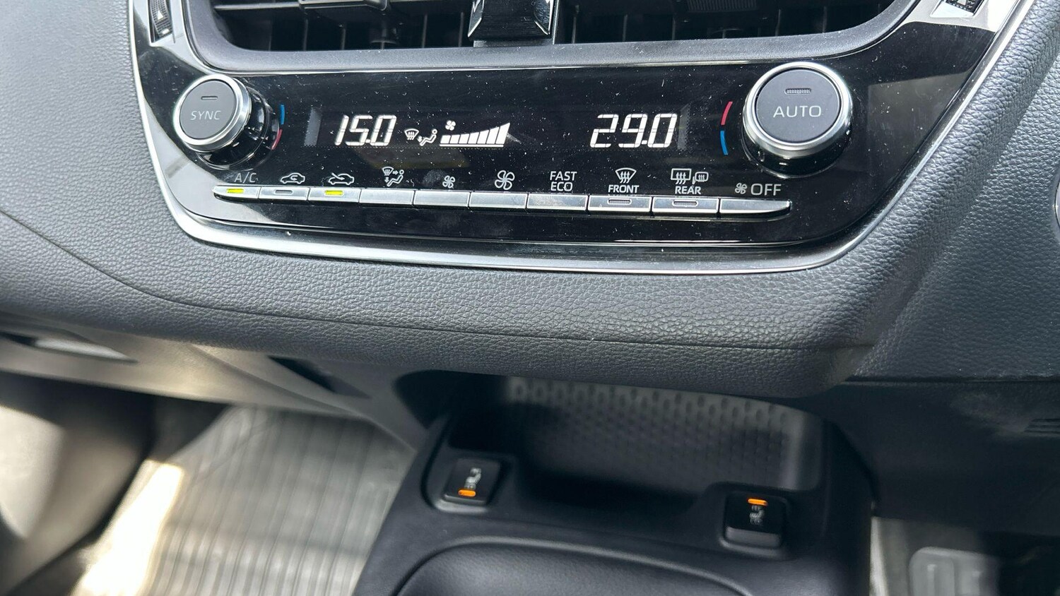 Used Toyota Corolla 2024 for sale - 76560991: Photo 28