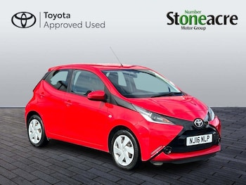 2016 (16) - 1.0 VVT-i X-Play 5dr x-shift