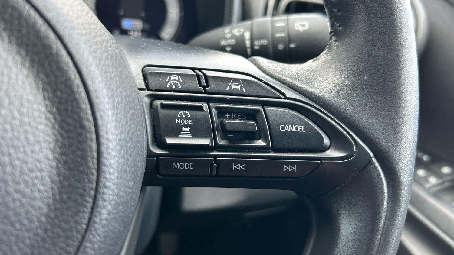 Used Toyota Yaris 2025 for sale - 77838498: Photo 35