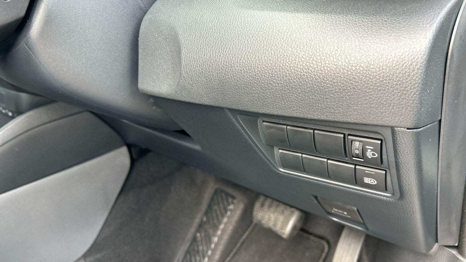 Used Toyota Yaris 2025 for sale - 77838498: Photo 38