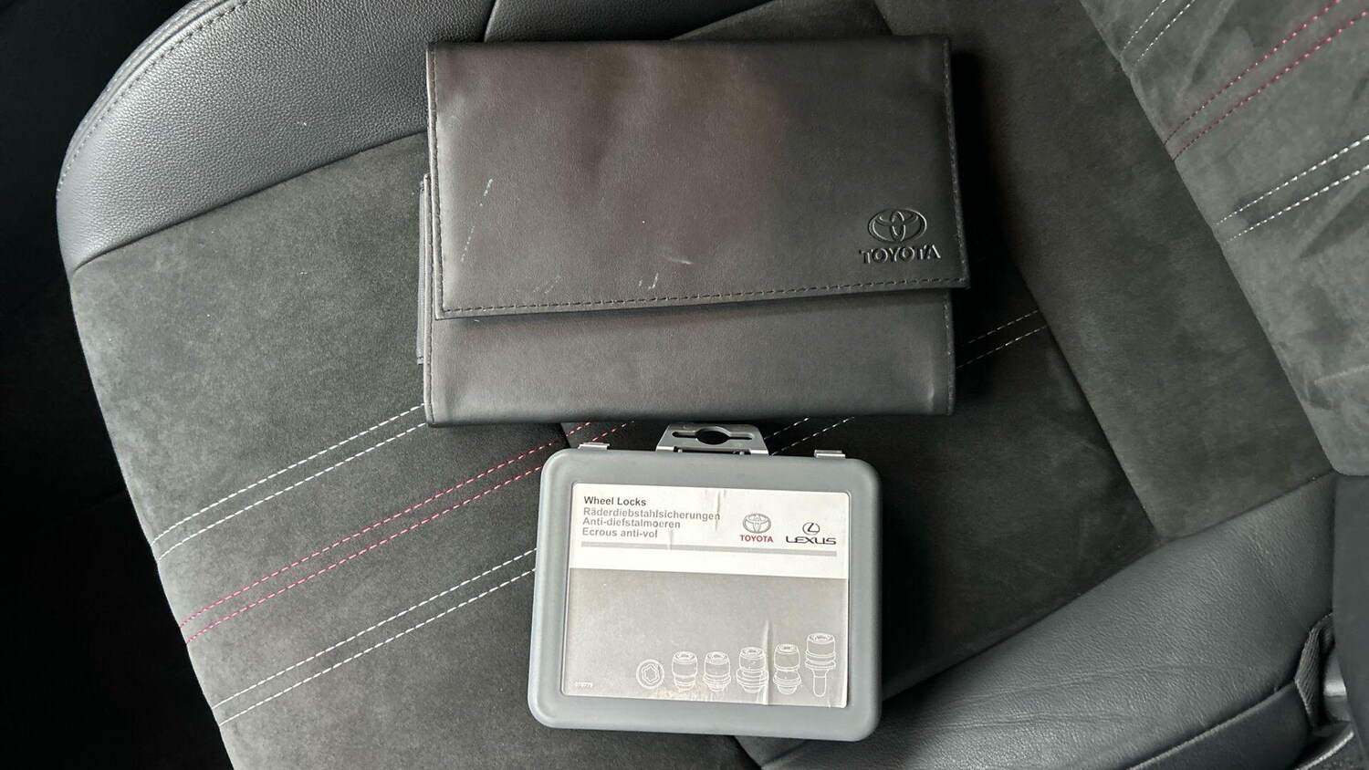 Used Toyota C-HR 2022 for sale - 77425663: Photo 46