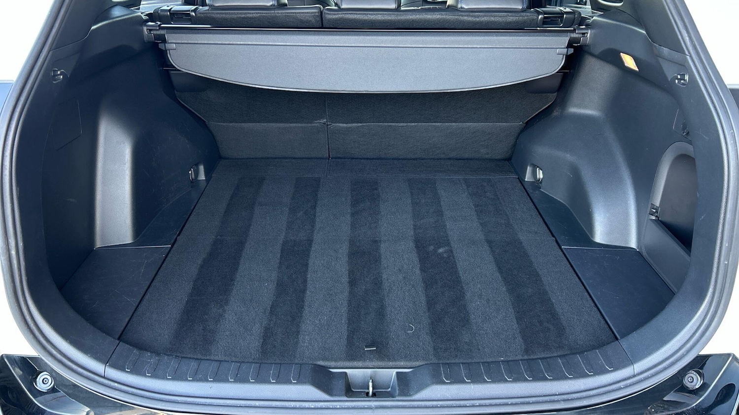 Used Toyota RAV4 2019 for sale - 76425835: Photo 20