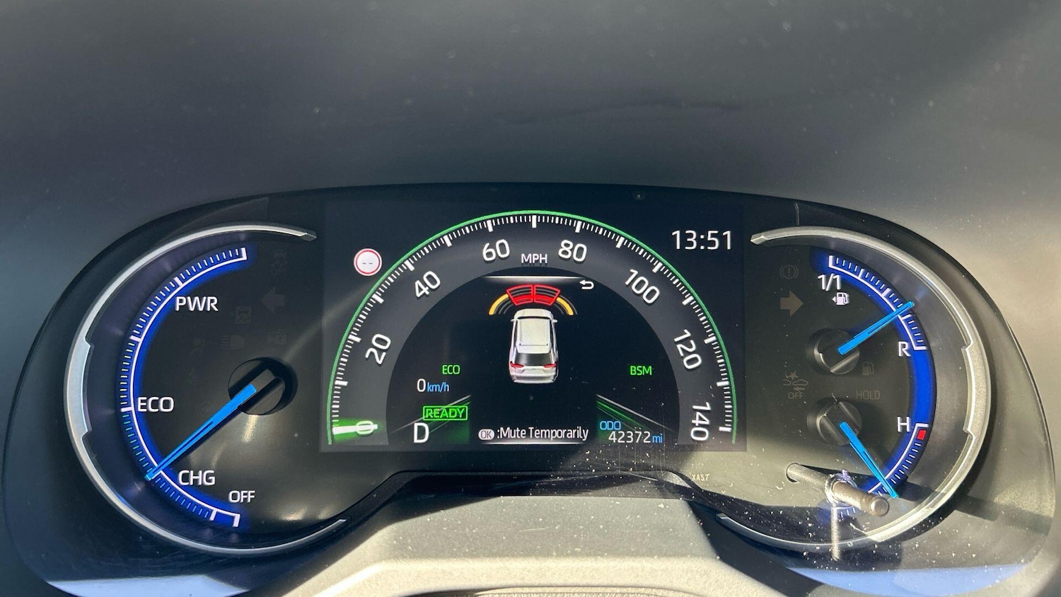 Used Toyota RAV4 2019 for sale - 76425835: Photo 26