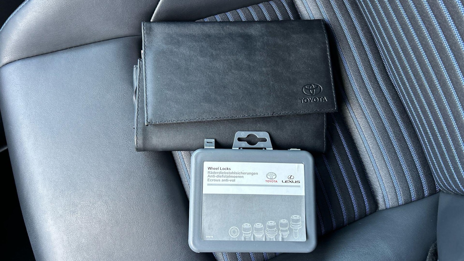 Used Toyota RAV4 2019 for sale - 76425835: Photo 47