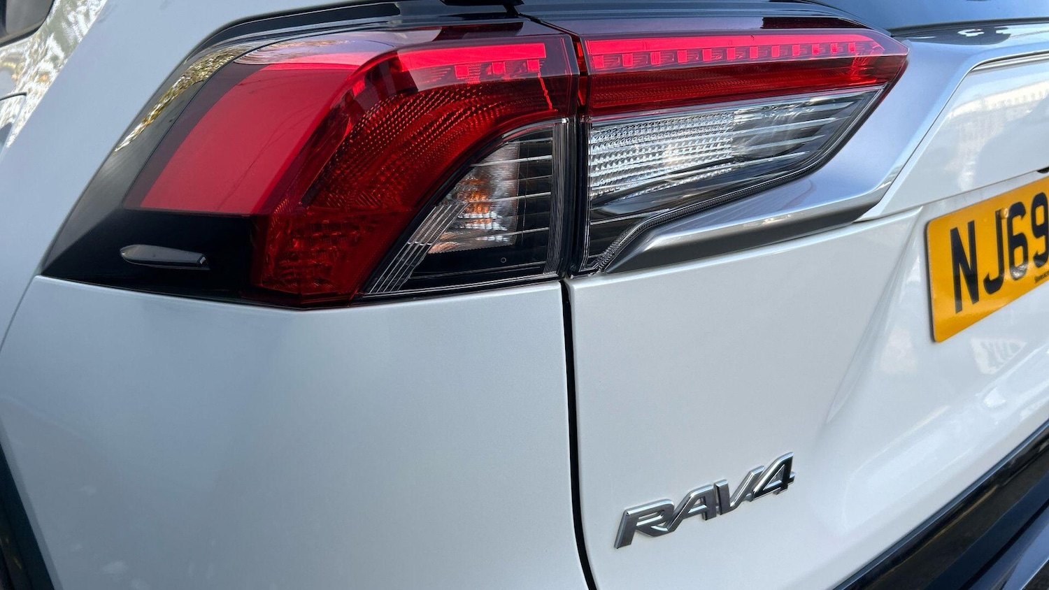 Used Toyota RAV4 2019 for sale - 76425835: Photo 50