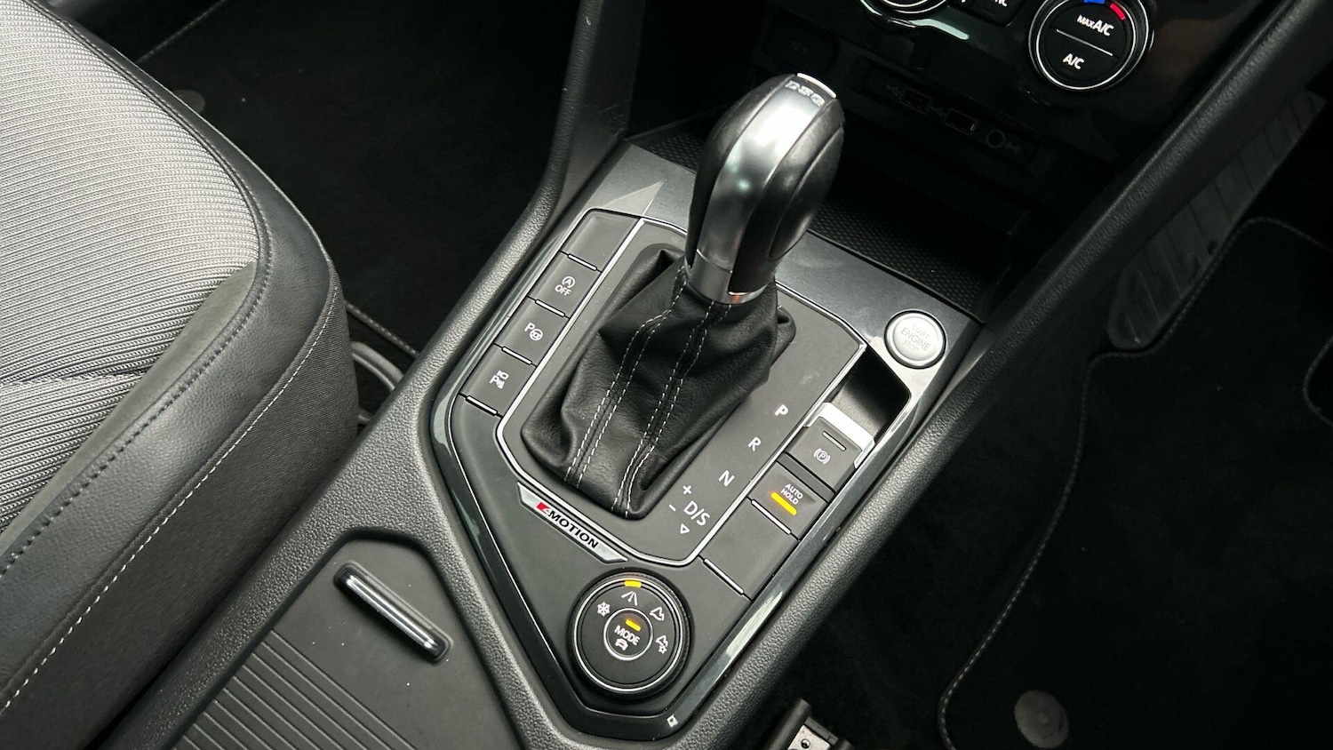 Used Volkswagen Tiguan 2019 for sale - 76886126: Photo 39