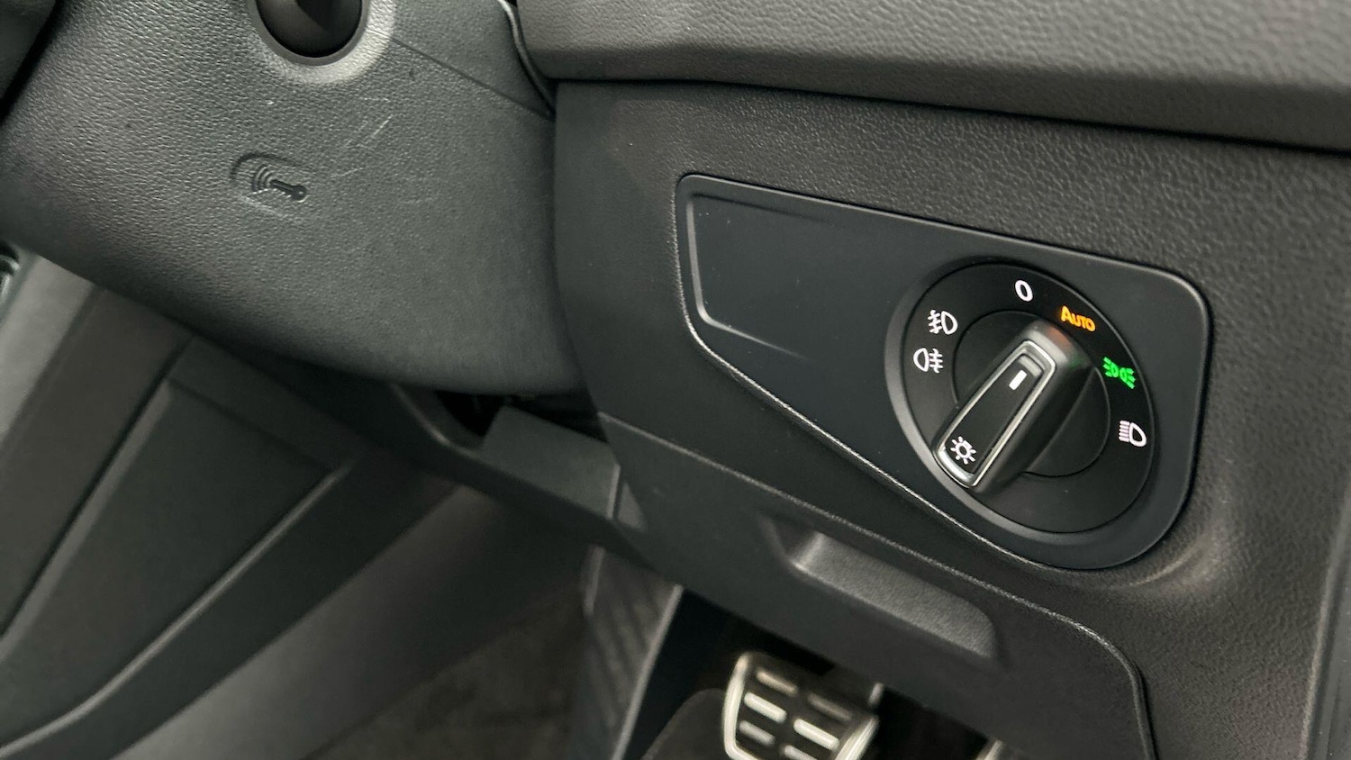 Used Volkswagen Tiguan 2019 for sale - 76886126: Photo 46