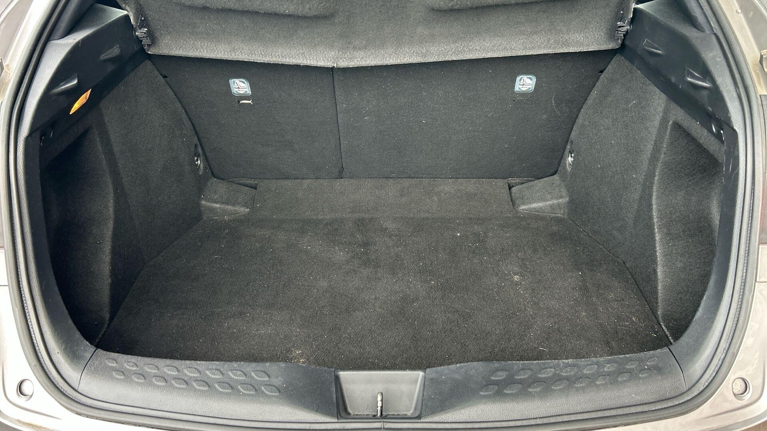 Used Toyota C-HR 2018 for sale - 76781821: Photo 18