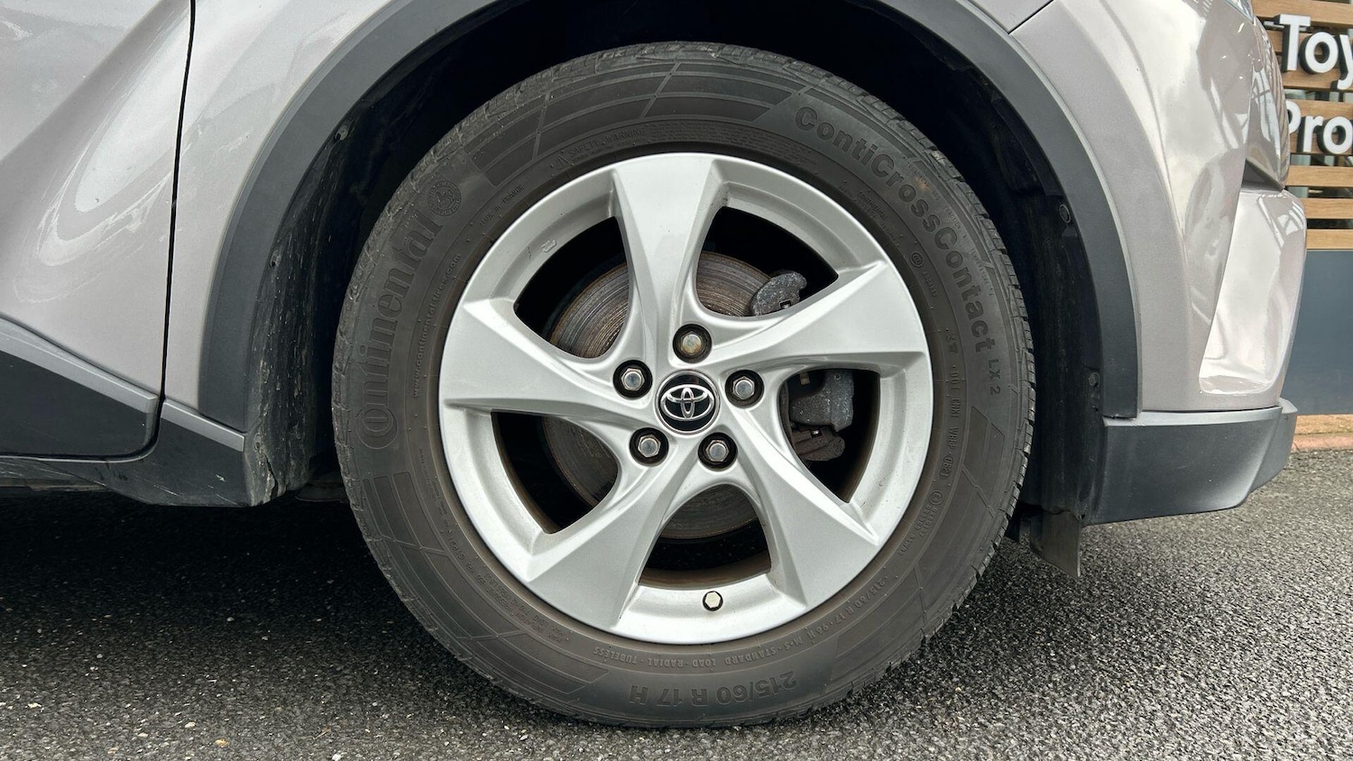 Used Toyota C-HR 2018 for sale - 76781821: Photo 19