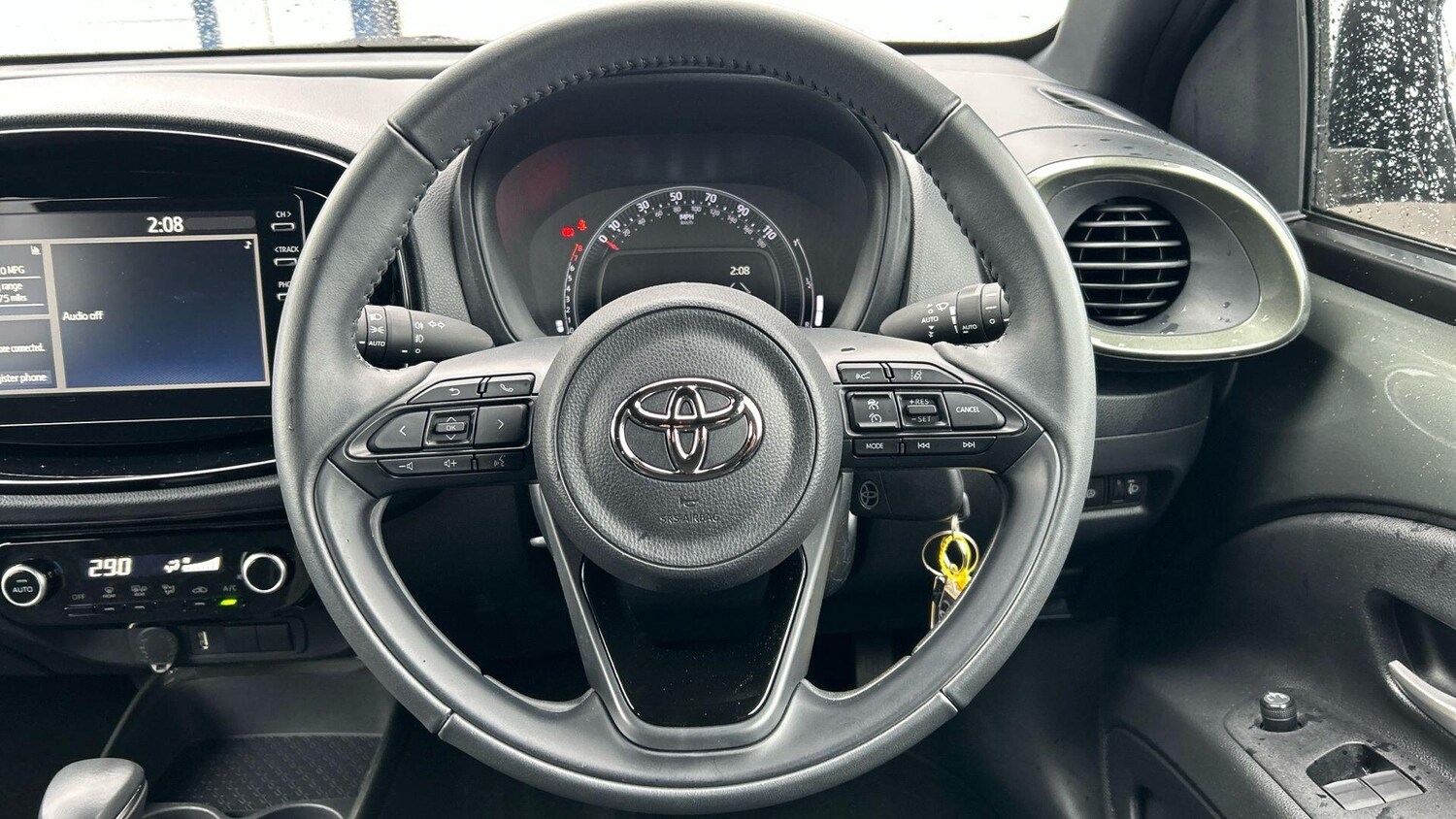 Used Toyota Aygo X 2022 for sale - 77939403: Photo 12