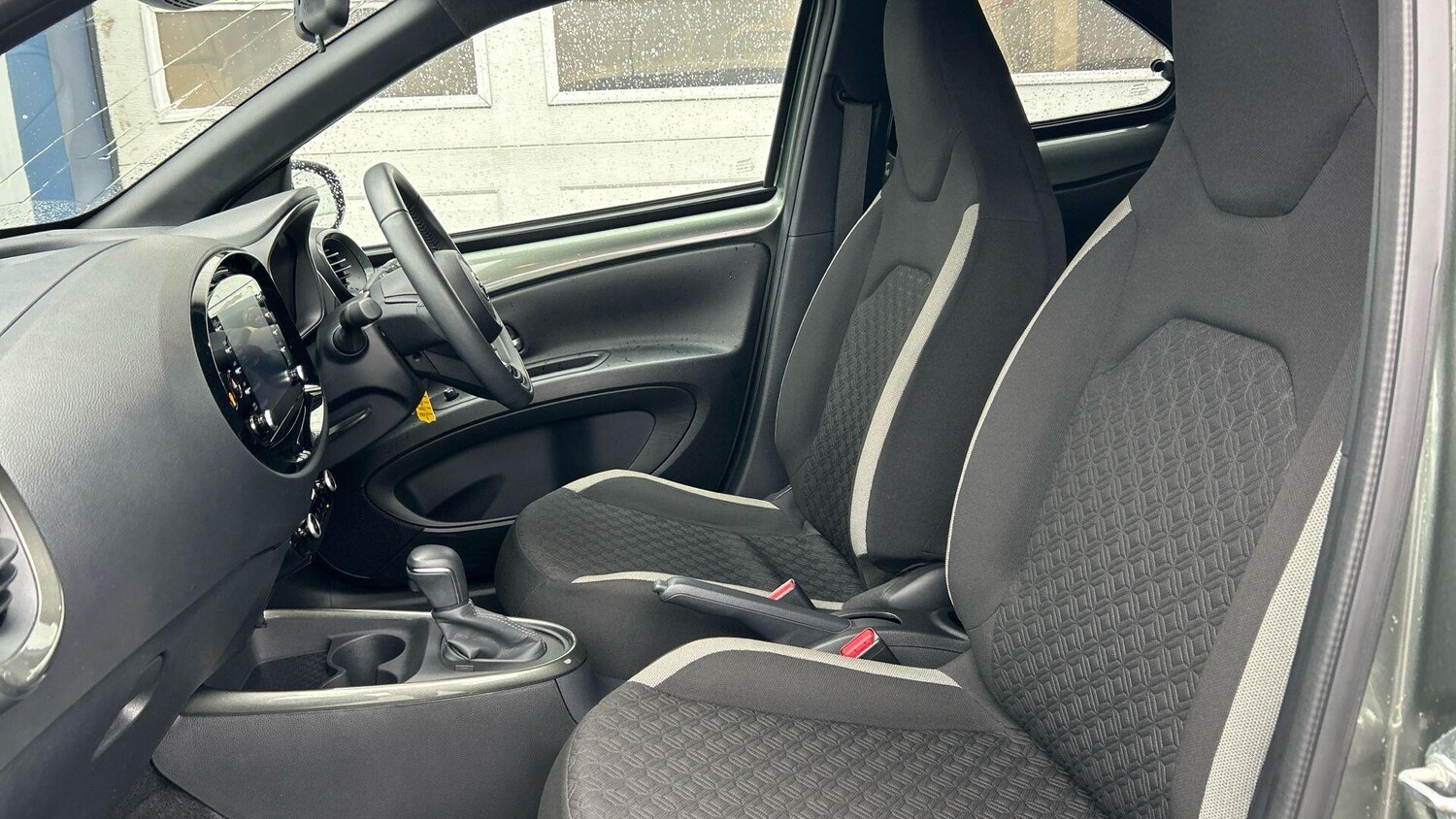 Used Toyota Aygo X 2022 for sale - 77939403: Photo 14