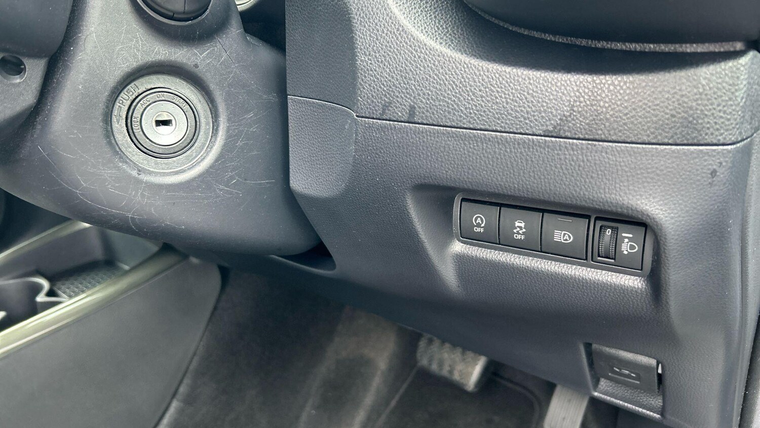 Used Toyota Aygo X 2022 for sale - 77939403: Photo 32