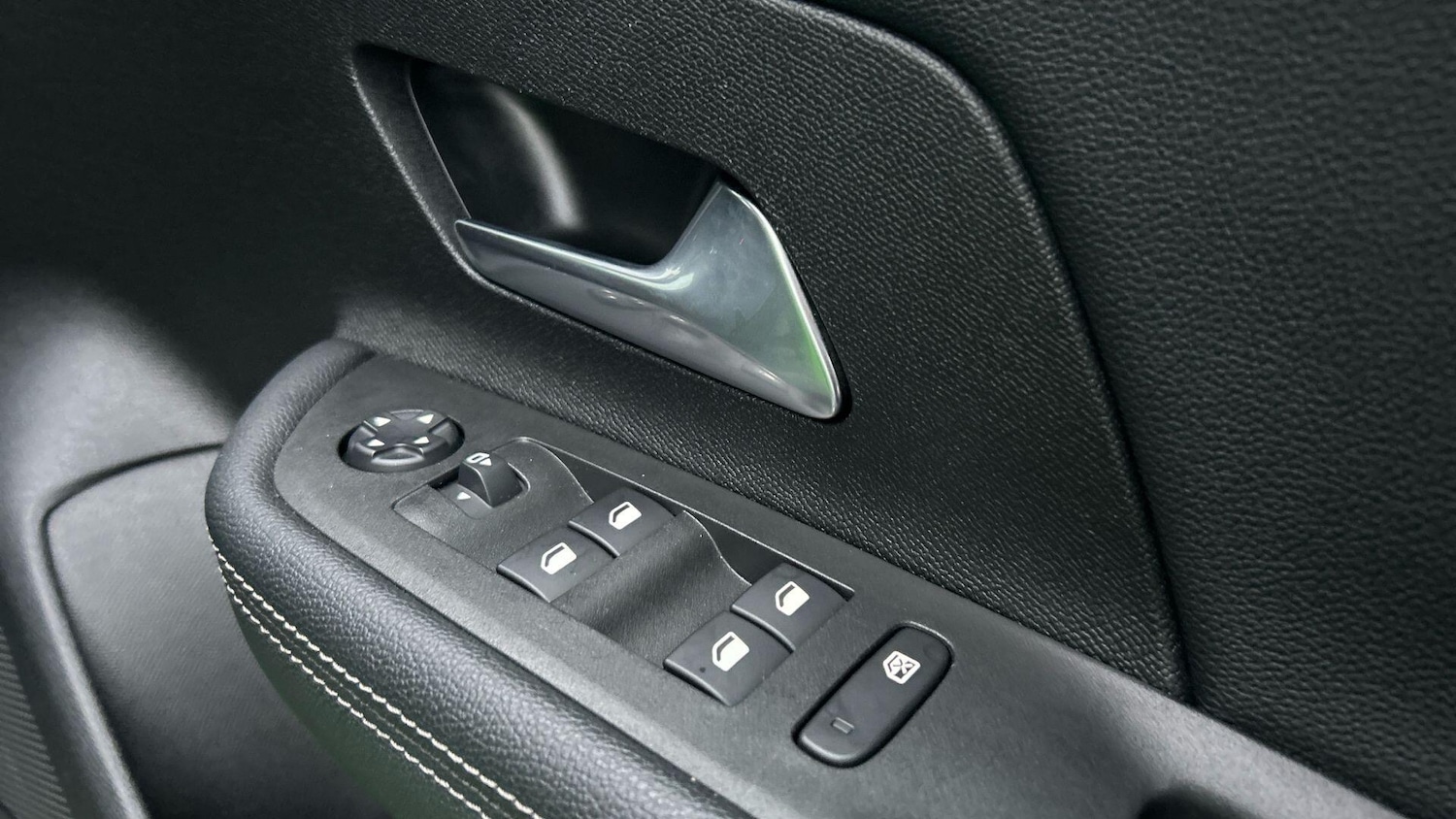 Used Vauxhall Mokka 2023 for sale - 76886157: Photo 37