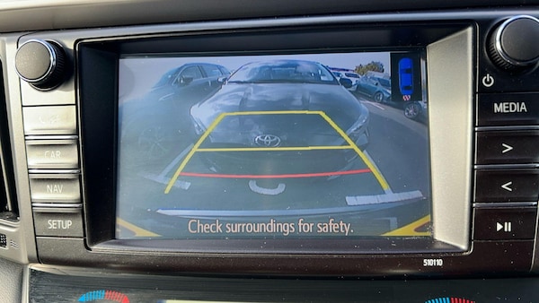 Used Toyota RAV4 2017 for sale - 76226887: Photo 28