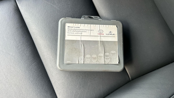 Used Toyota RAV4 2017 for sale - 76226887: Photo 46