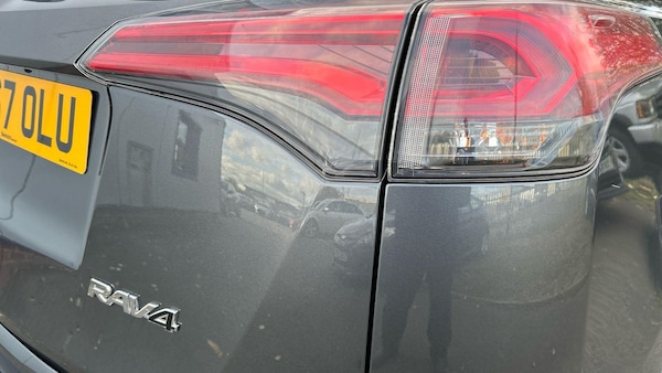 Used Toyota RAV4 2017 for sale - 76226887: Photo 47