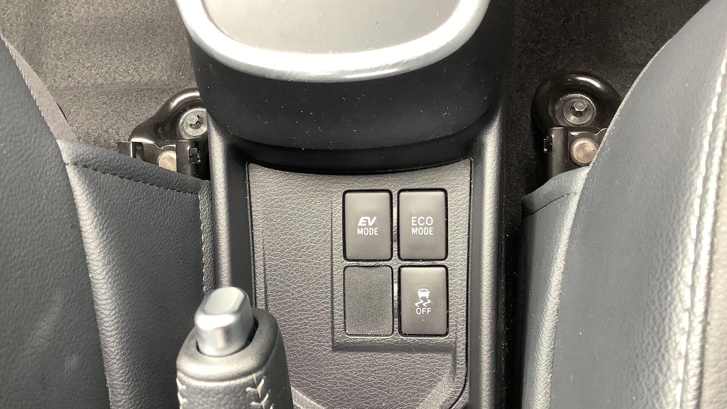 Used Toyota Yaris 2019 for sale - 78006378: Photo 30