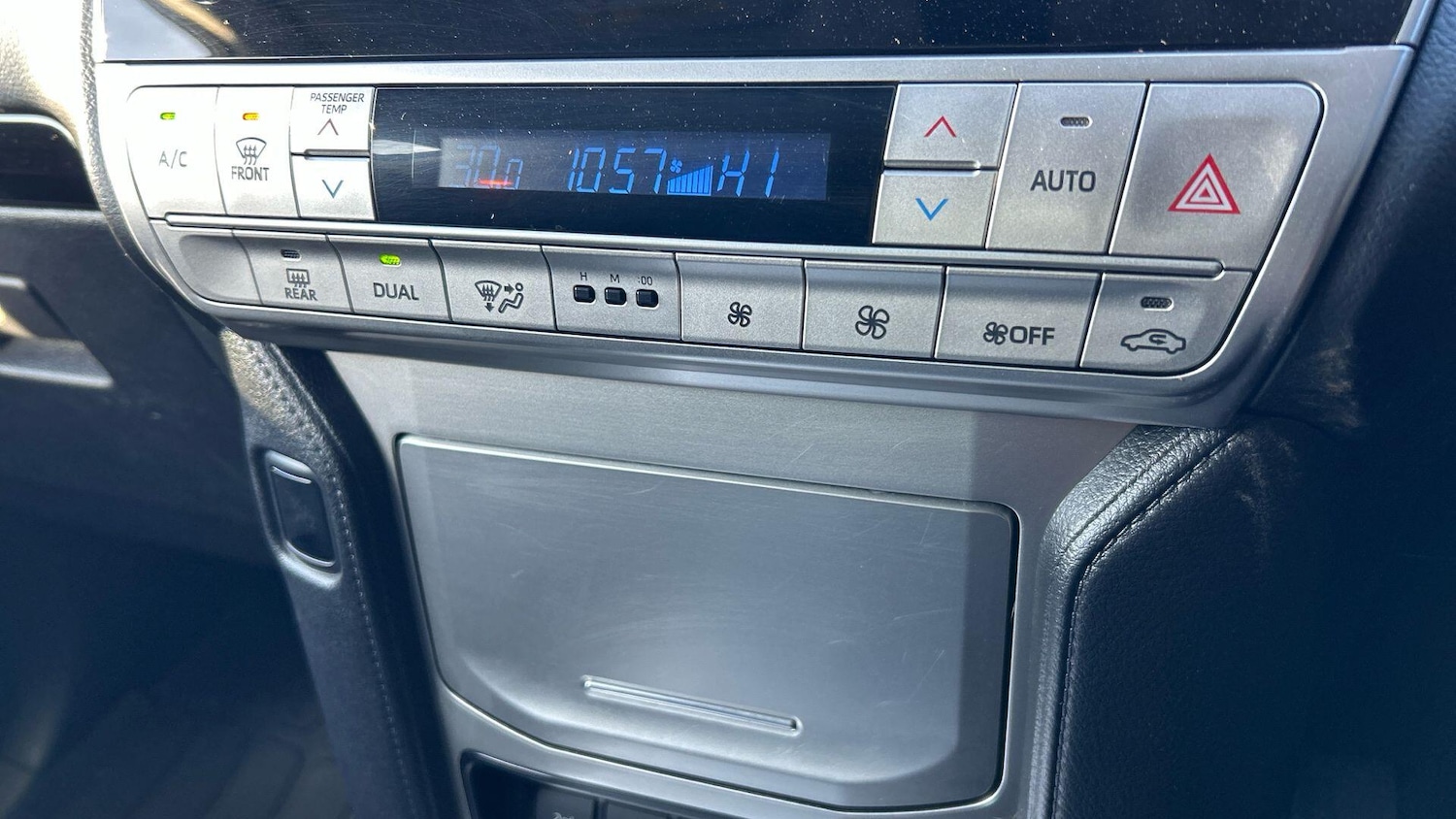 Used Toyota Land Cruiser 2021 for sale - 76657177: Photo 28