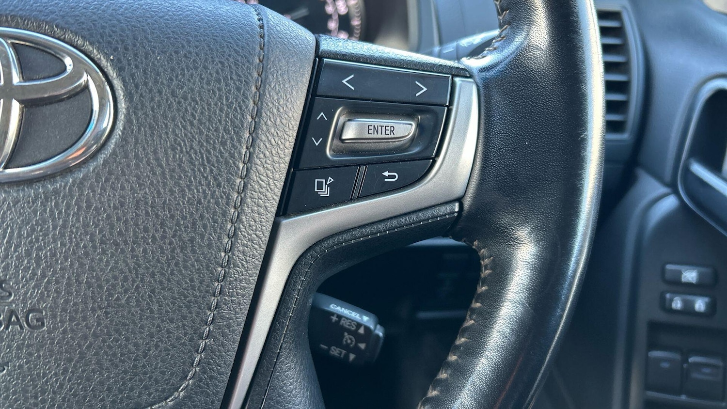 Used Toyota Land Cruiser 2021 for sale - 76657177: Photo 32