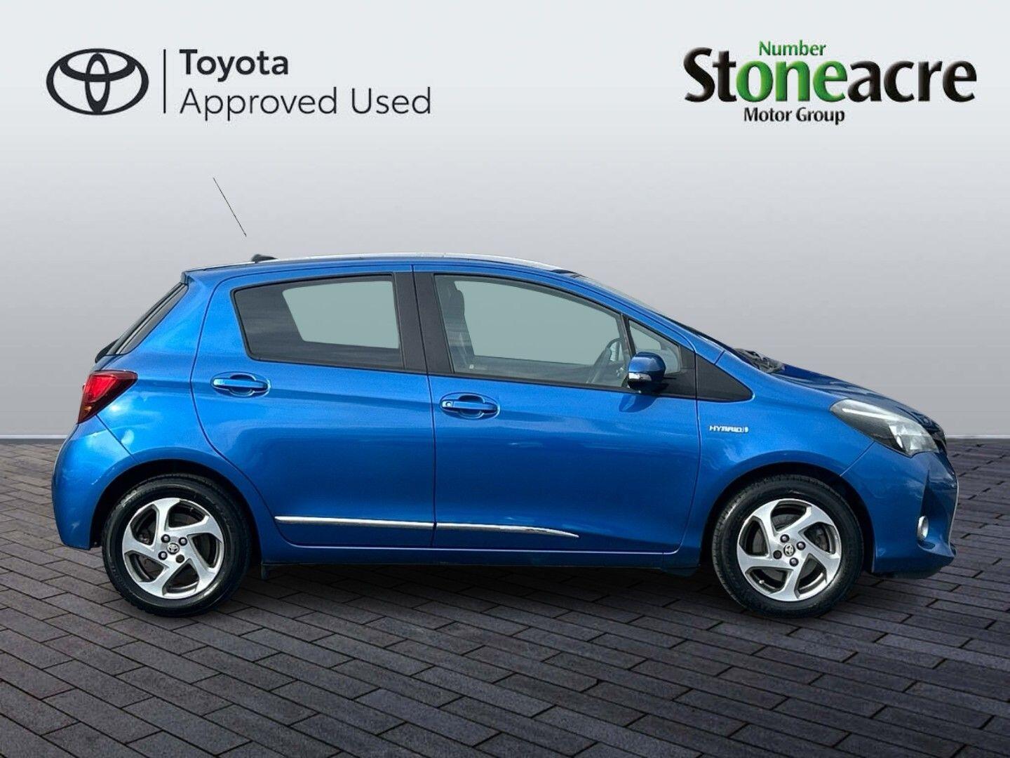 Used Toyota Yaris 2016 for sale - 77670668: Photo 2