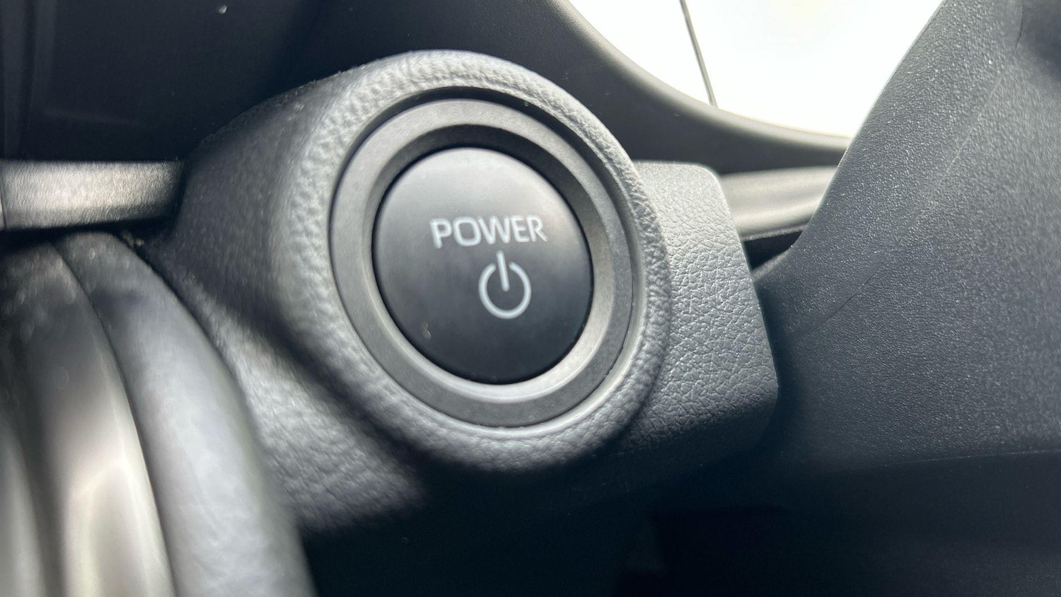 Used Toyota C-HR 2024 for sale - 77314726: Photo 38