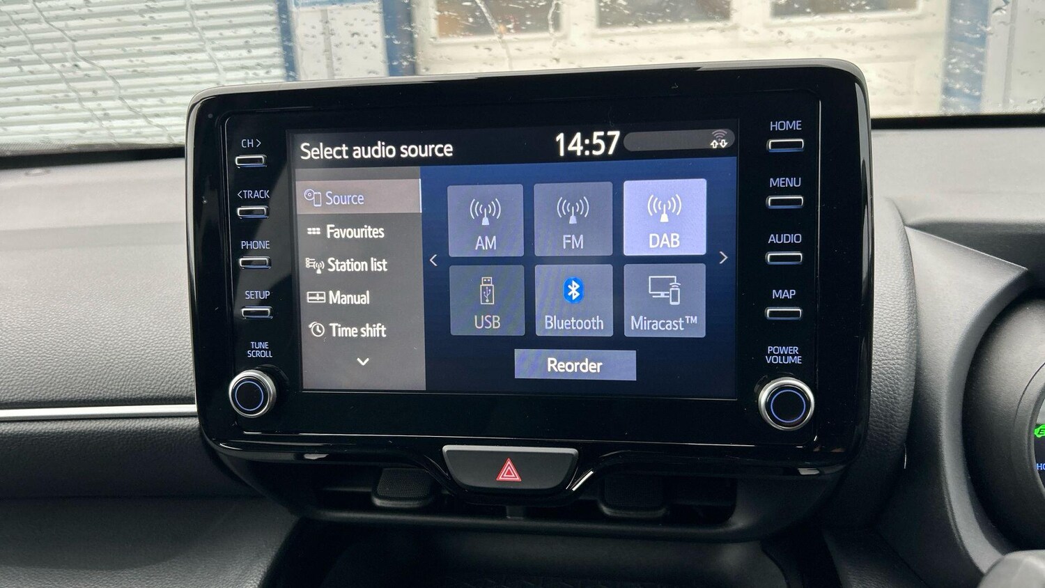 Used Toyota Yaris Cross 2023 for sale - 77939637: Photo 24