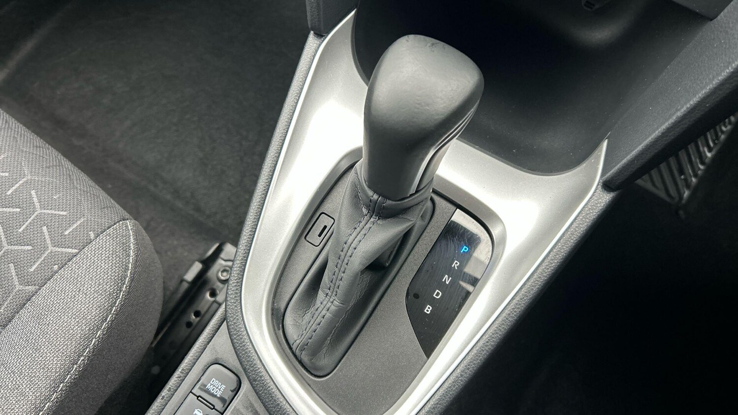 Used Toyota Yaris Cross 2023 for sale - 77939637: Photo 31