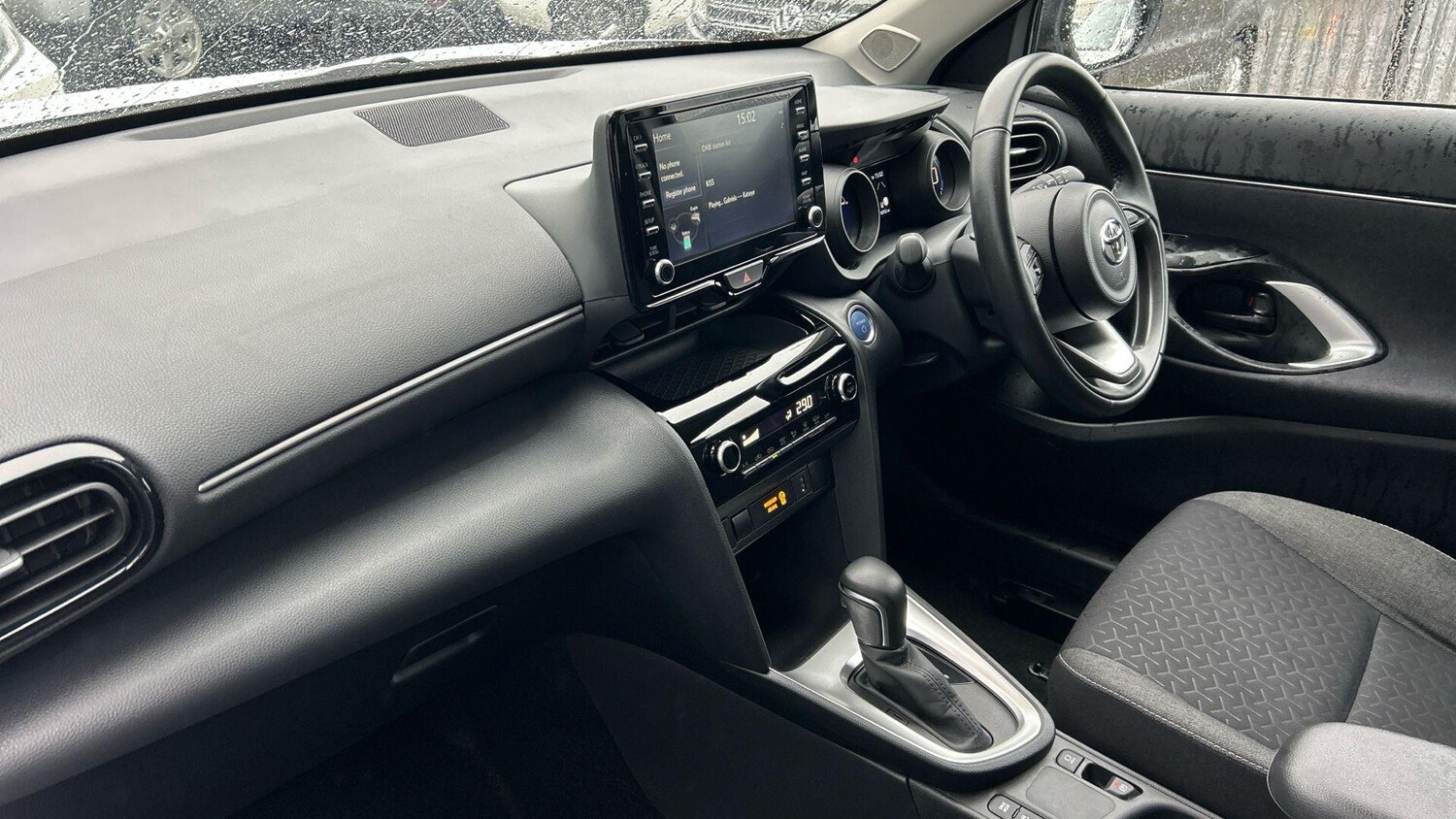 Used Toyota Yaris Cross 2023 for sale - 77939637: Photo 36