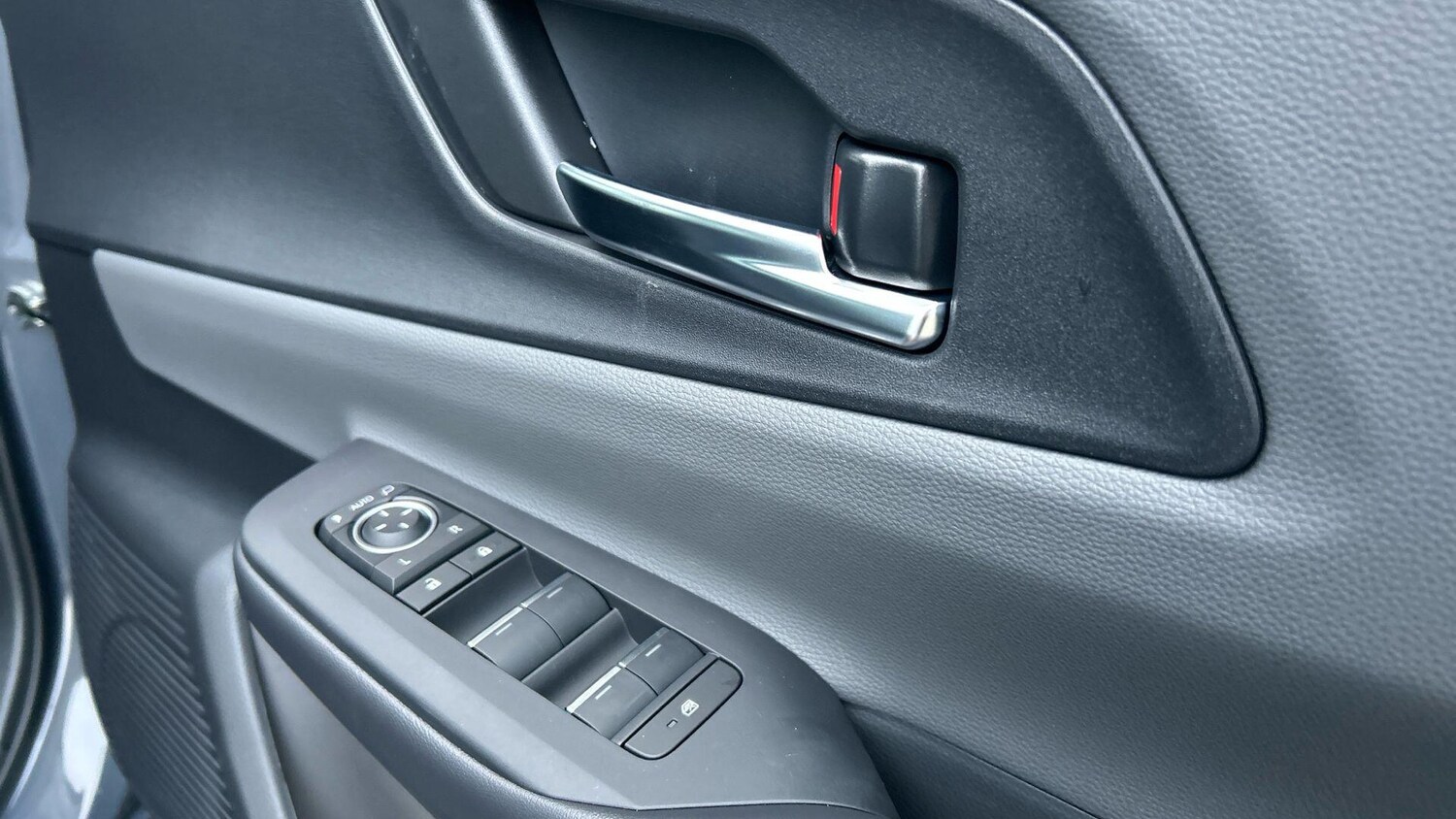 Used Toyota Prius for sale - 77768681: Photo 40