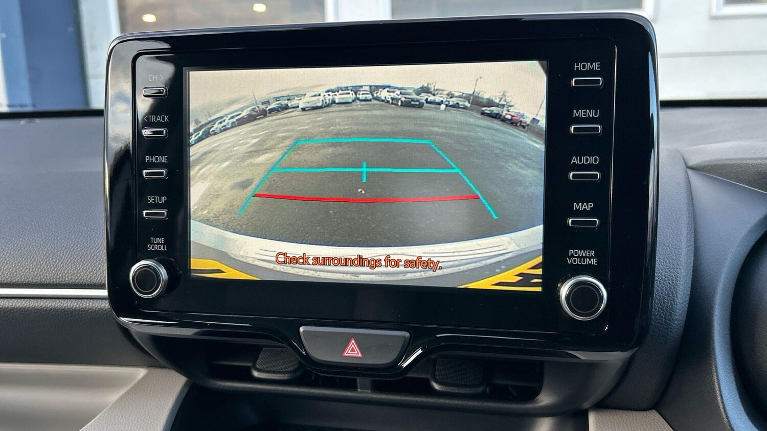 Used Toyota Yaris 2022 for sale - 77723243: Photo 11