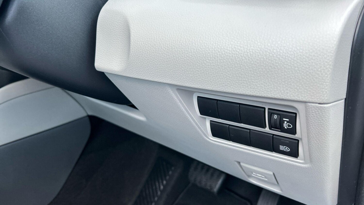 Used Toyota Yaris 2022 for sale - 77723243: Photo 40