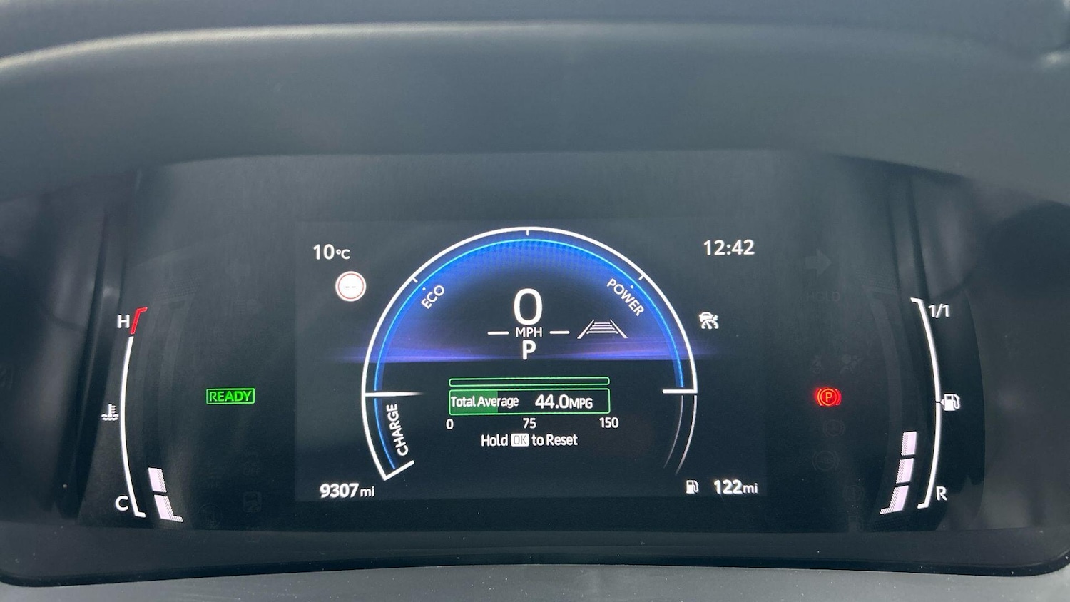 Used Toyota C-HR 2024 for sale - 76370815: Photo 15