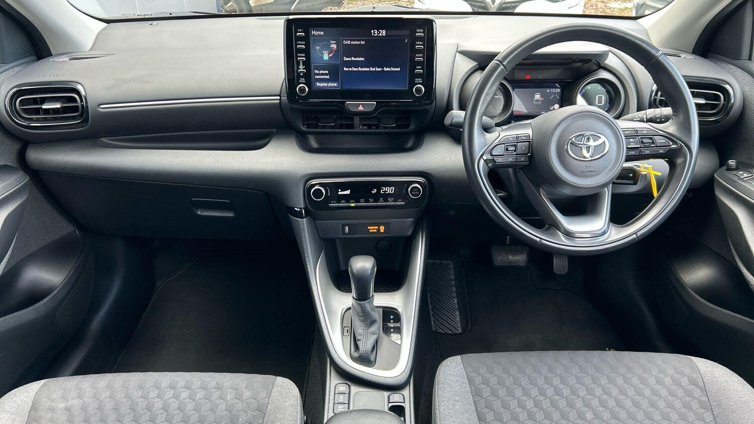 Used Toyota Yaris for sale - 78116510: Photo 11