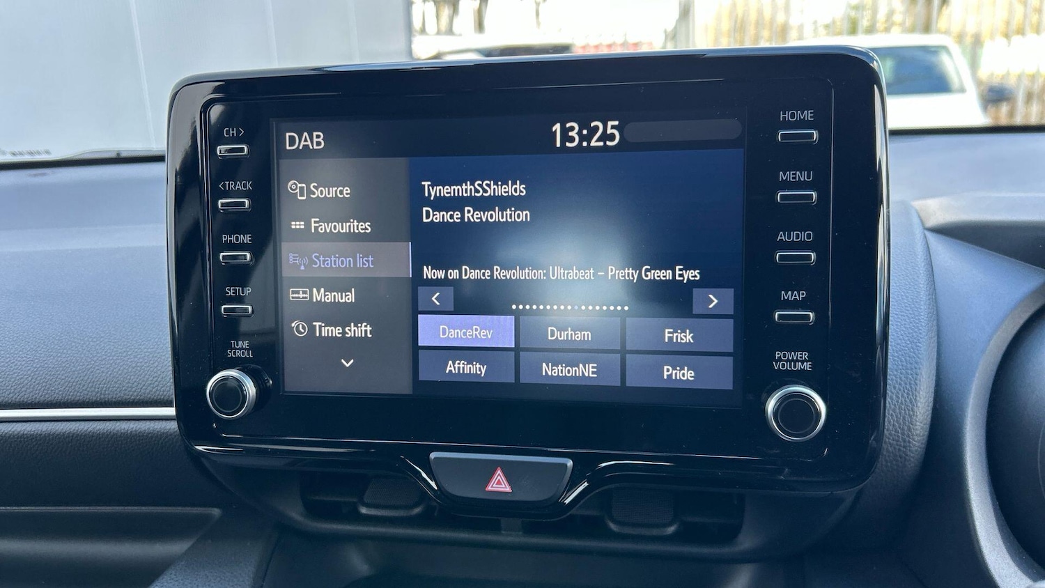 Used Toyota Yaris for sale - 78116510: Photo 25