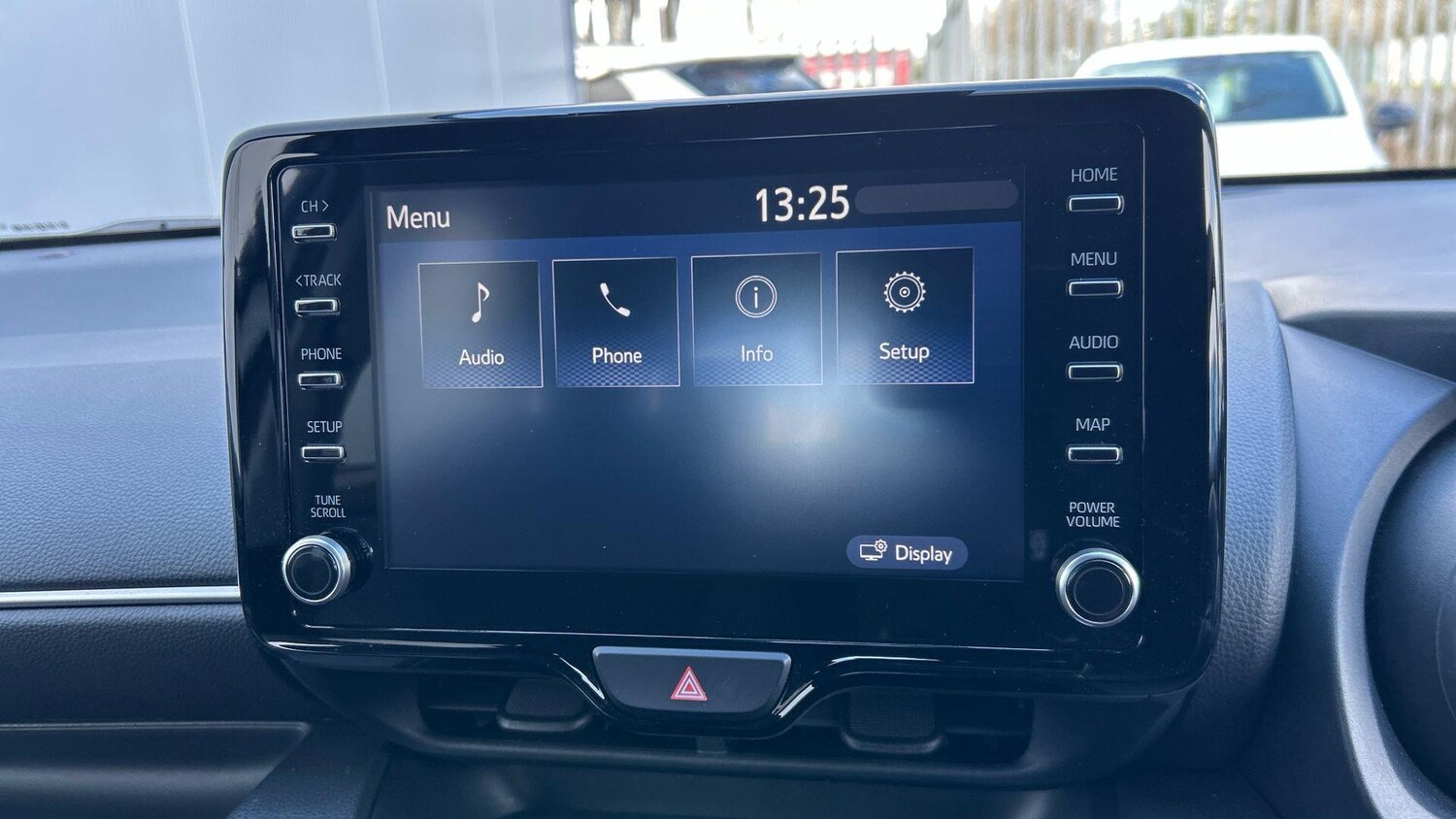 Used Toyota Yaris for sale - 78116510: Photo 28