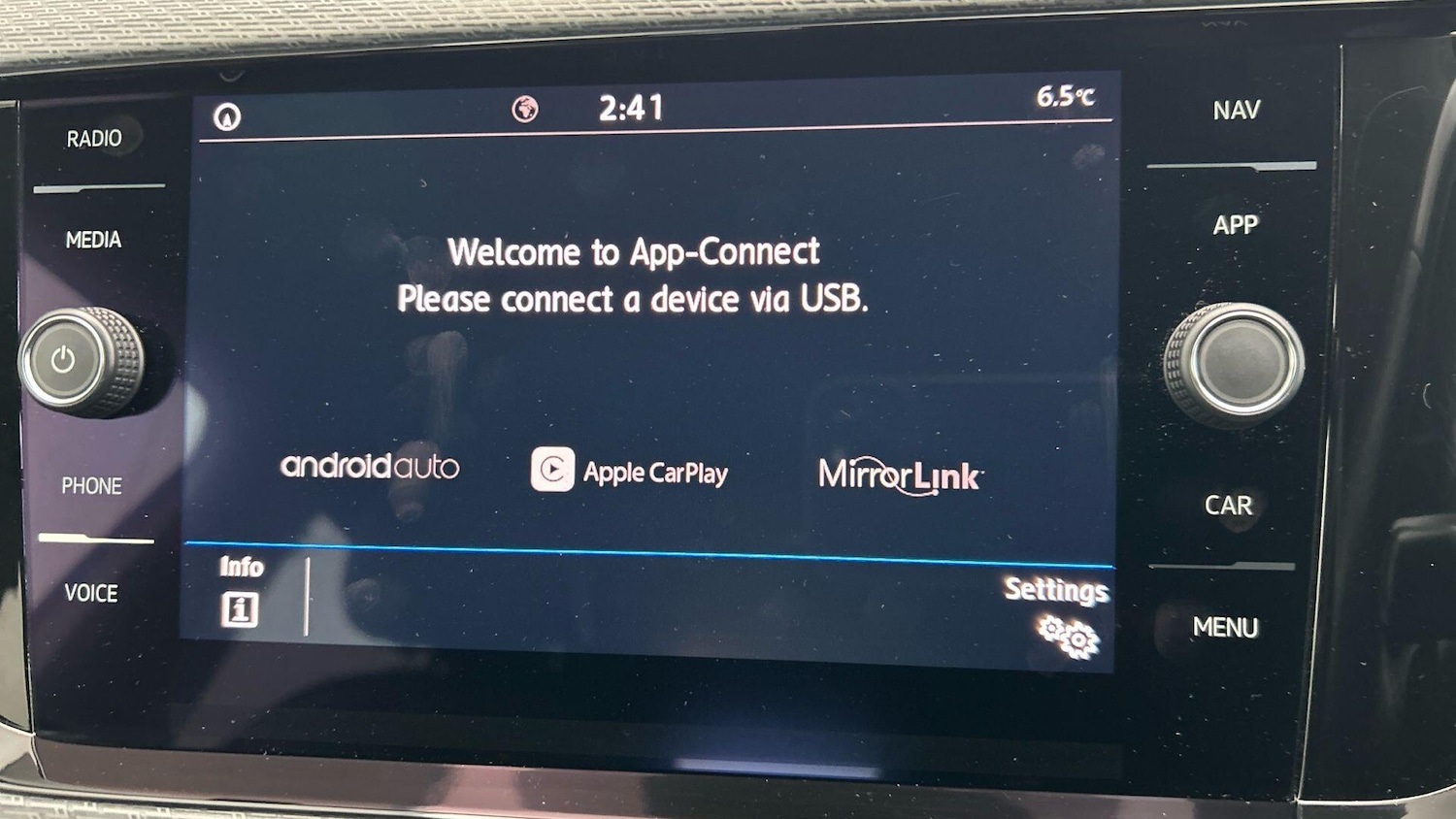 Used Volkswagen T-Cross 2020 for sale - 76964836: Photo 29