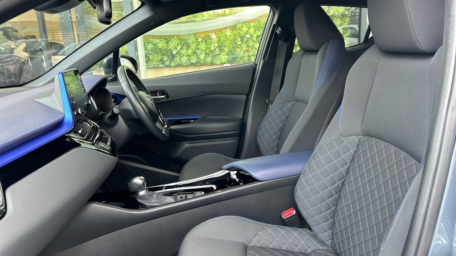 Used Toyota C-HR 2020 for sale - 76886150: Photo 14