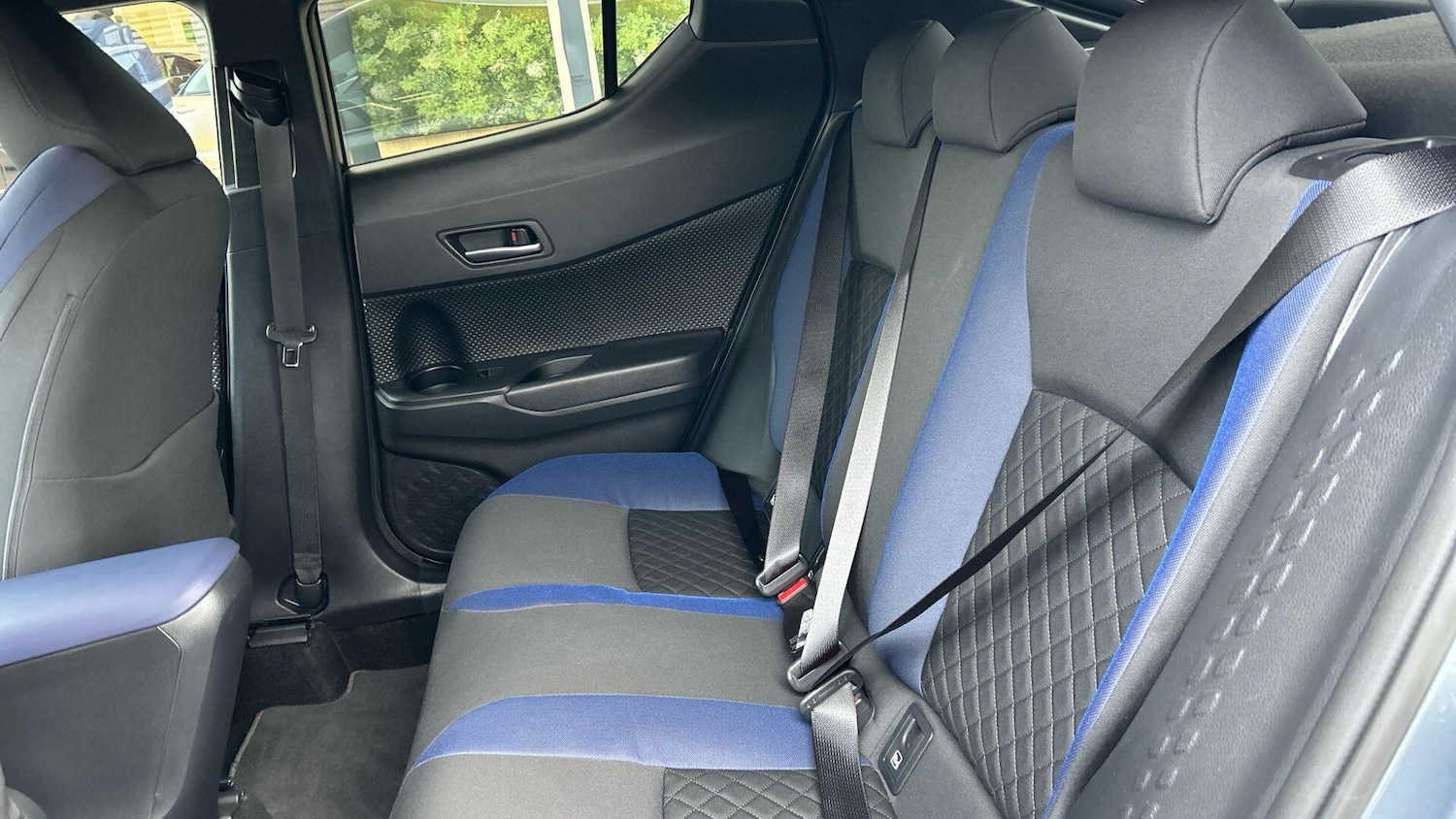 Used Toyota C-HR 2020 for sale - 76886150: Photo 17