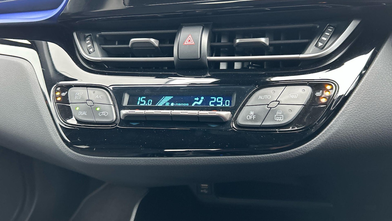 Used Toyota C-HR 2020 for sale - 76886150: Photo 29